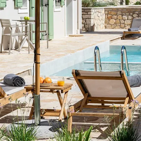 Uliveto Paxos Tatil Evi