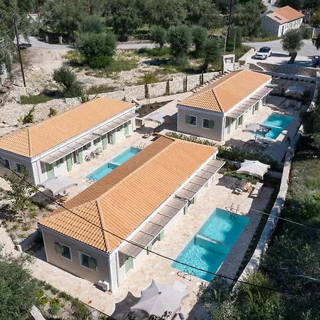 בית נופש Uliveto Paxos *