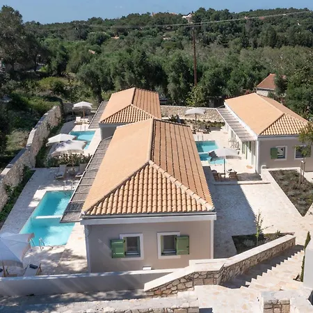Uliveto Paxos * Velianitátika